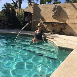 Meet your Posher, Nancy